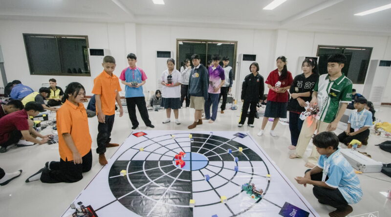 รวมภาพบรรยากาศการแข่งขันหุ่นยนต์ จ.ร้อยเอ็ด